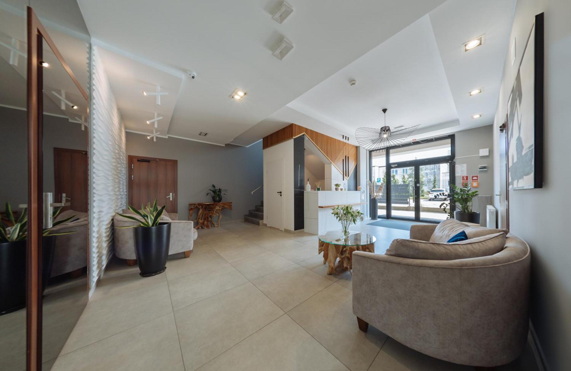 White Marina Apartamenty Устроне-Морське Екстер'єр фото
